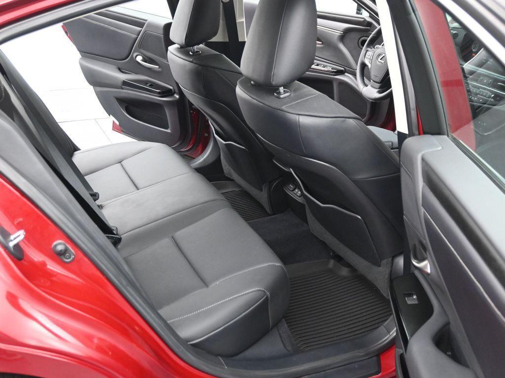 used 2022 Lexus ES 350 car, priced at $34,987