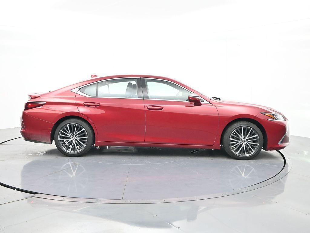 used 2022 Lexus ES 350 car, priced at $34,987