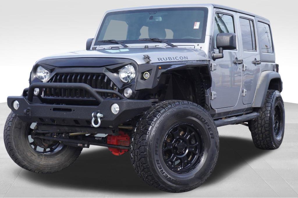 used 2015 Jeep Wrangler Unlimited car, priced at $19,999