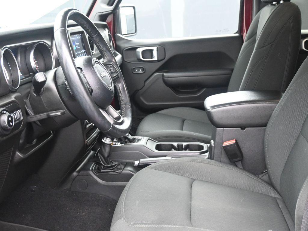 used 2022 Jeep Gladiator car, priced at $31,984