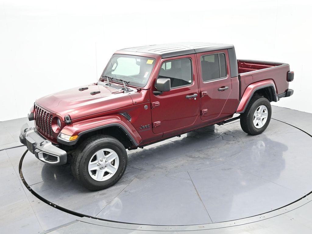 used 2022 Jeep Gladiator car, priced at $31,984