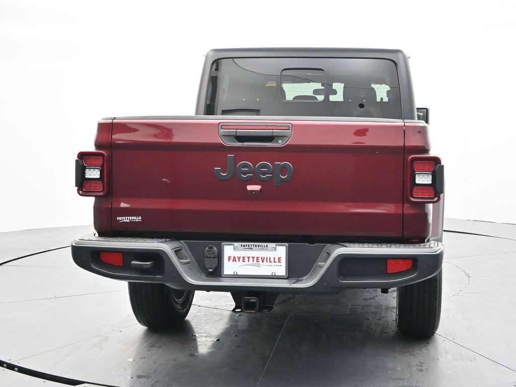 used 2022 Jeep Gladiator car, priced at $31,984