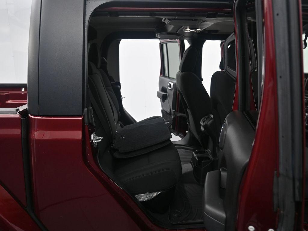 used 2022 Jeep Gladiator car, priced at $31,984