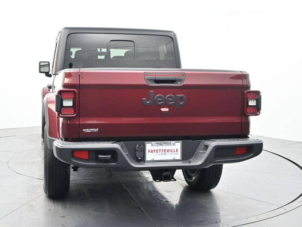 used 2022 Jeep Gladiator car, priced at $31,984