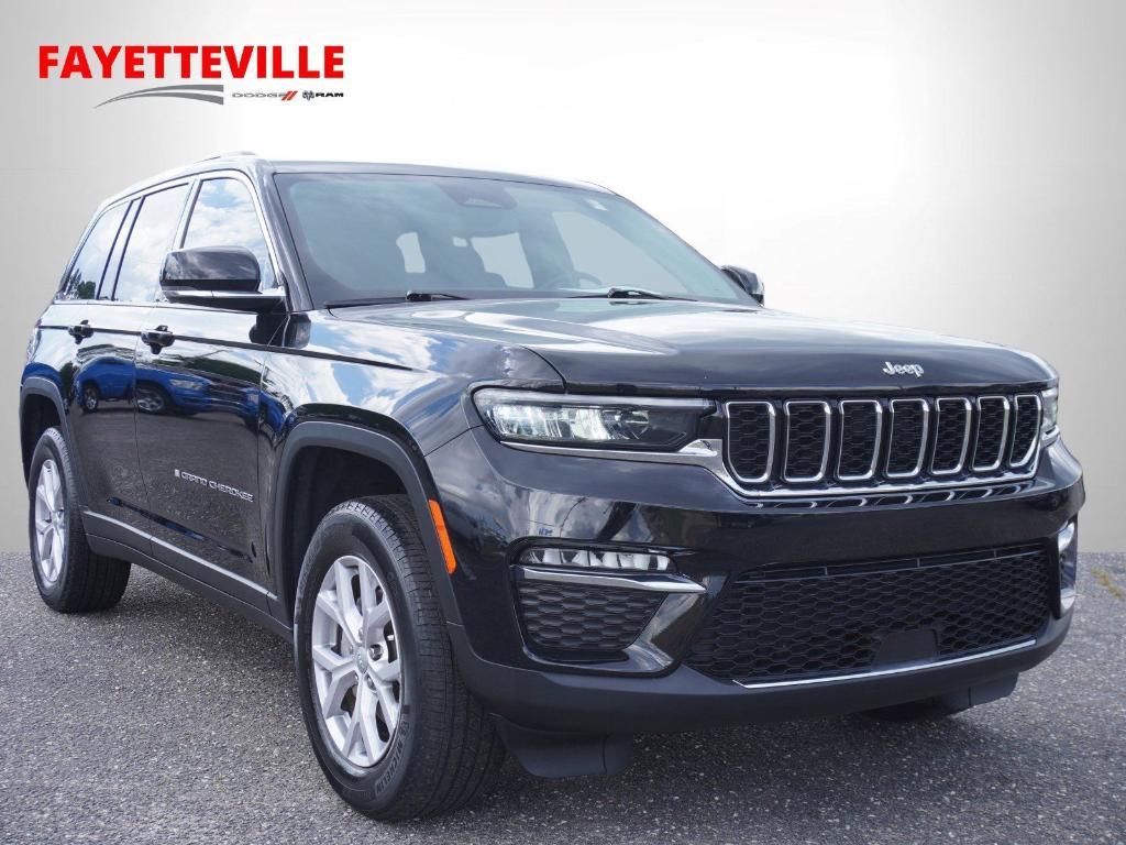 used 2022 Jeep Grand Cherokee car, priced at $29,225