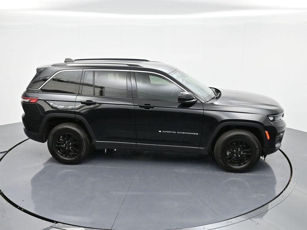 used 2023 Jeep Grand Cherokee car, priced at $29,210
