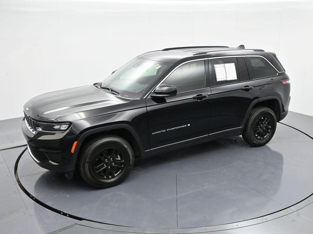 used 2023 Jeep Grand Cherokee car, priced at $29,210