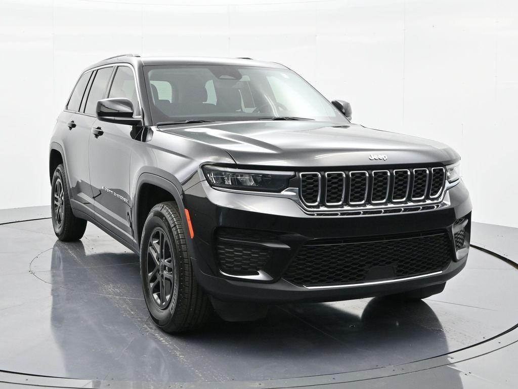 used 2023 Jeep Grand Cherokee car, priced at $29,210