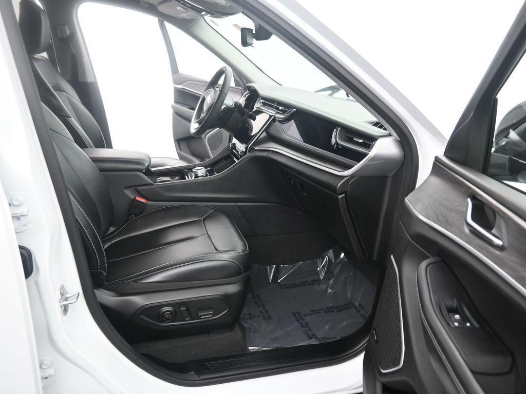 used 2023 Jeep Grand Cherokee 4xe car, priced at $28,742