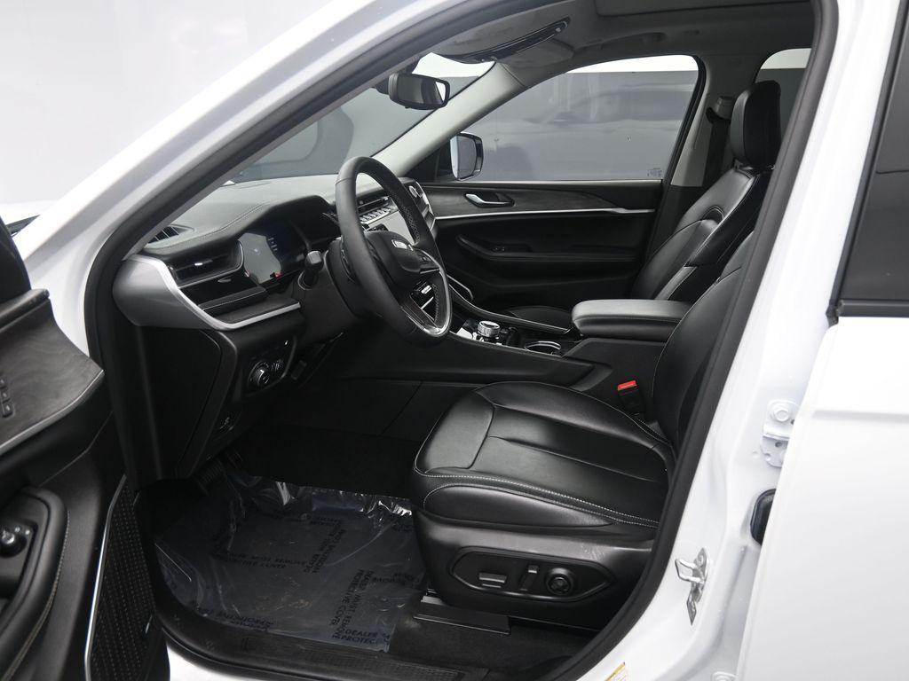 used 2023 Jeep Grand Cherokee 4xe car, priced at $28,742