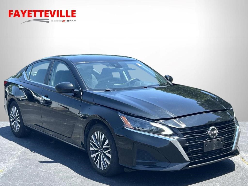 used 2023 Nissan Altima car, priced at $19,377