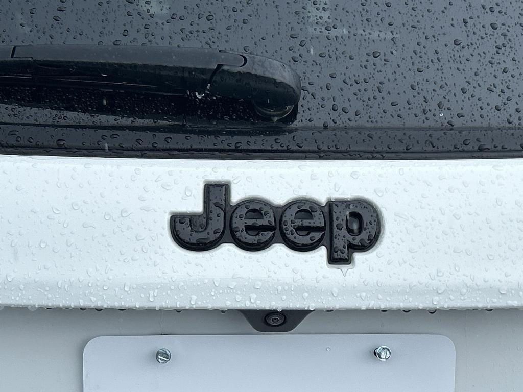 used 2023 Jeep Compass car, priced at $25,134