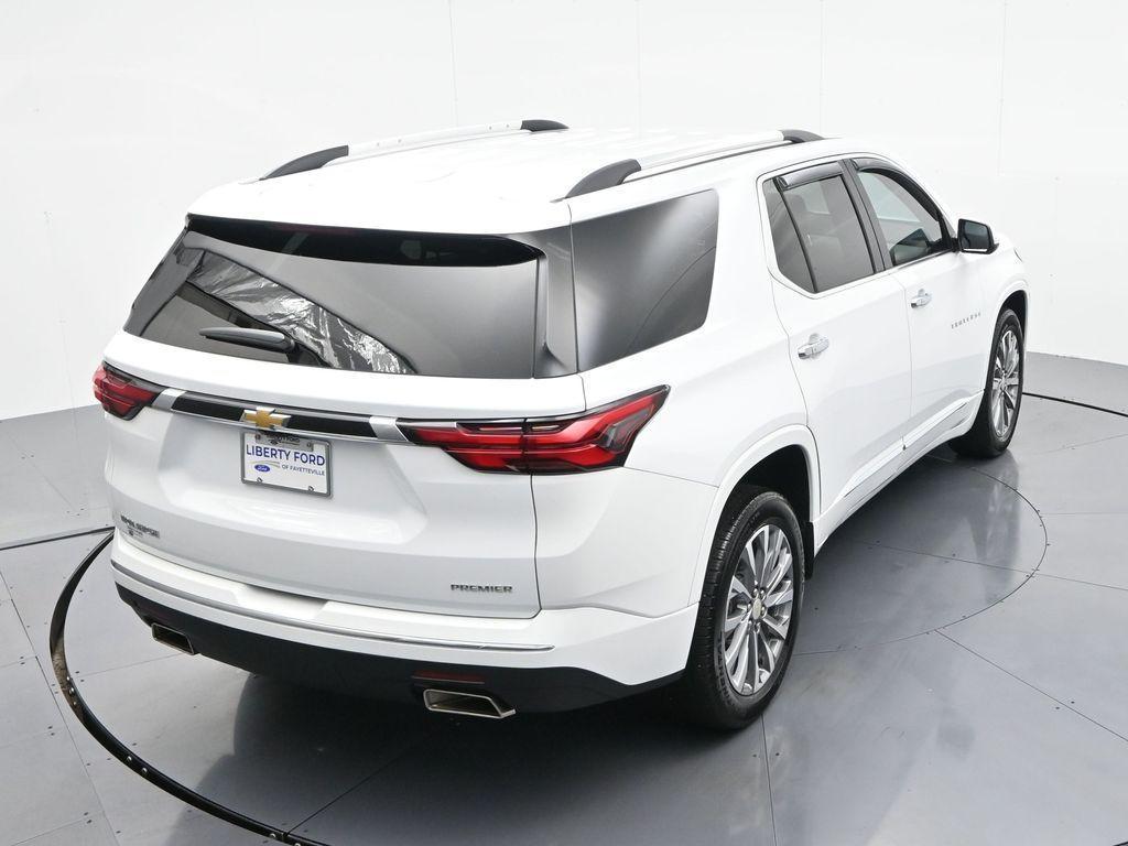 used 2023 Chevrolet Traverse car, priced at $38,387