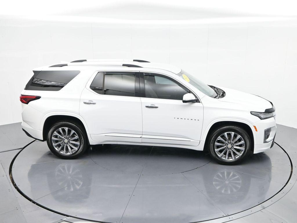 used 2023 Chevrolet Traverse car, priced at $38,387