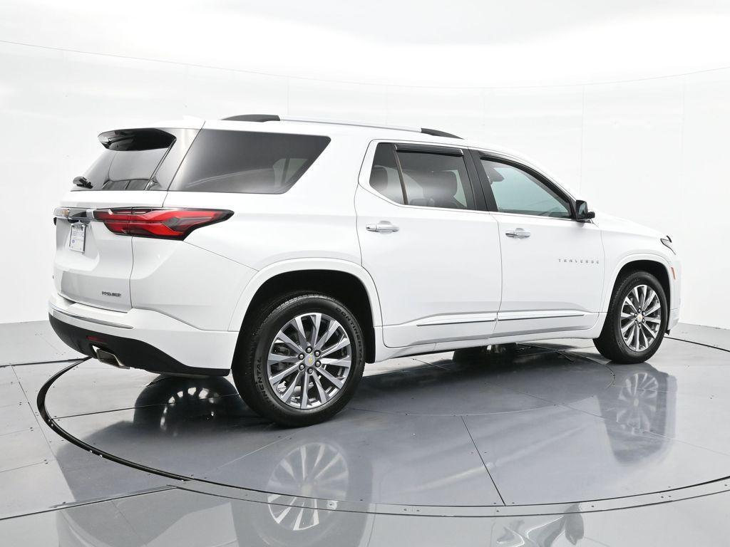 used 2023 Chevrolet Traverse car, priced at $38,387