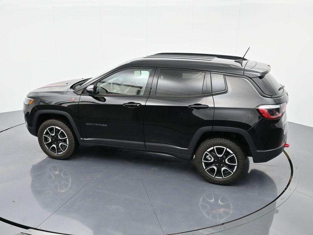 used 2024 Jeep Compass car, priced at $25,324