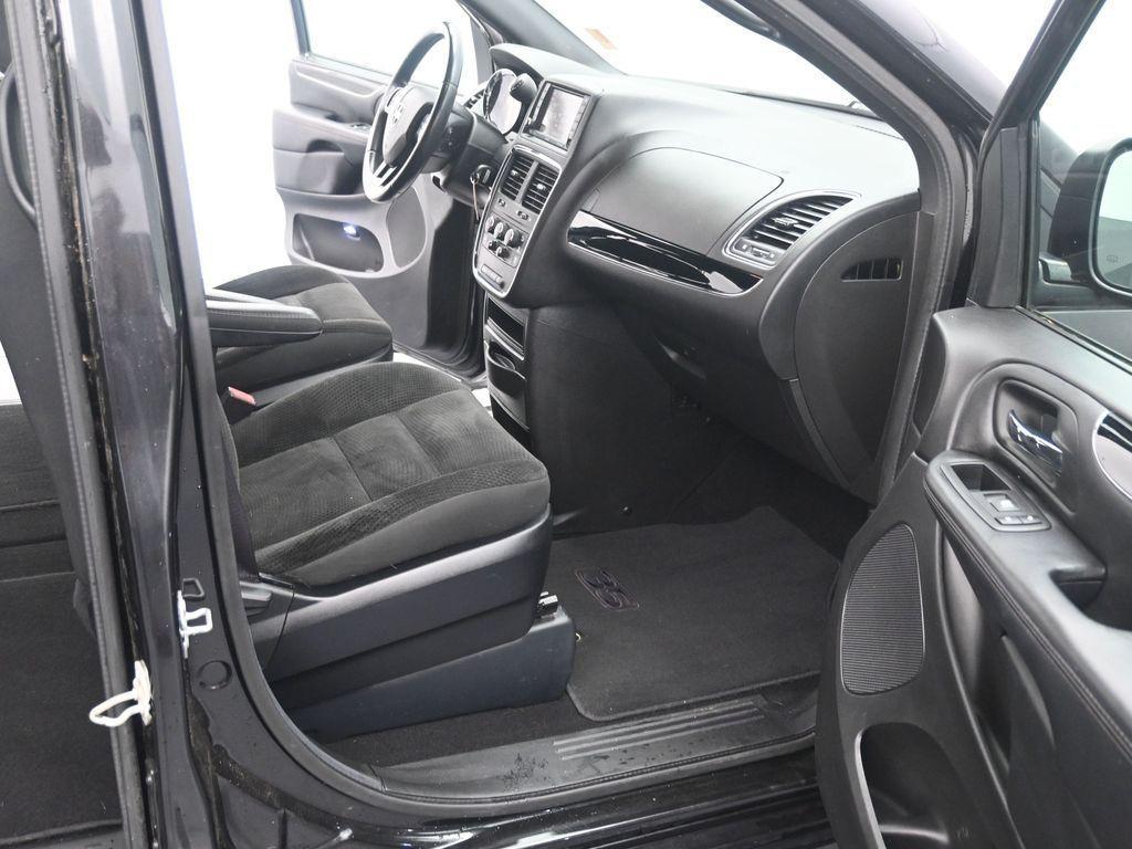 used 2019 Dodge Grand Caravan car, priced at $18,287