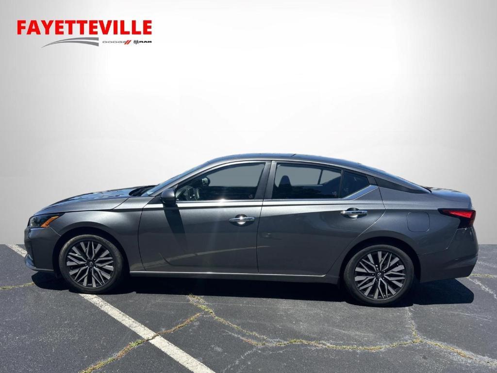 used 2023 Nissan Altima car, priced at $19,287