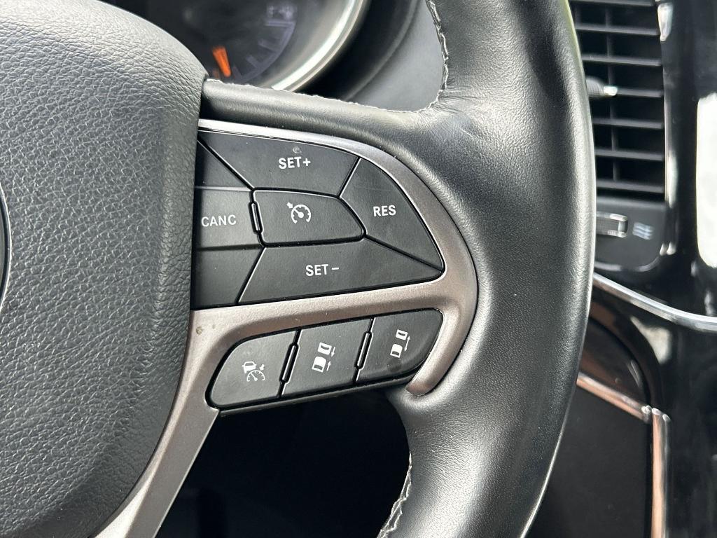 used 2021 Jeep Grand Cherokee car, priced at $29,325