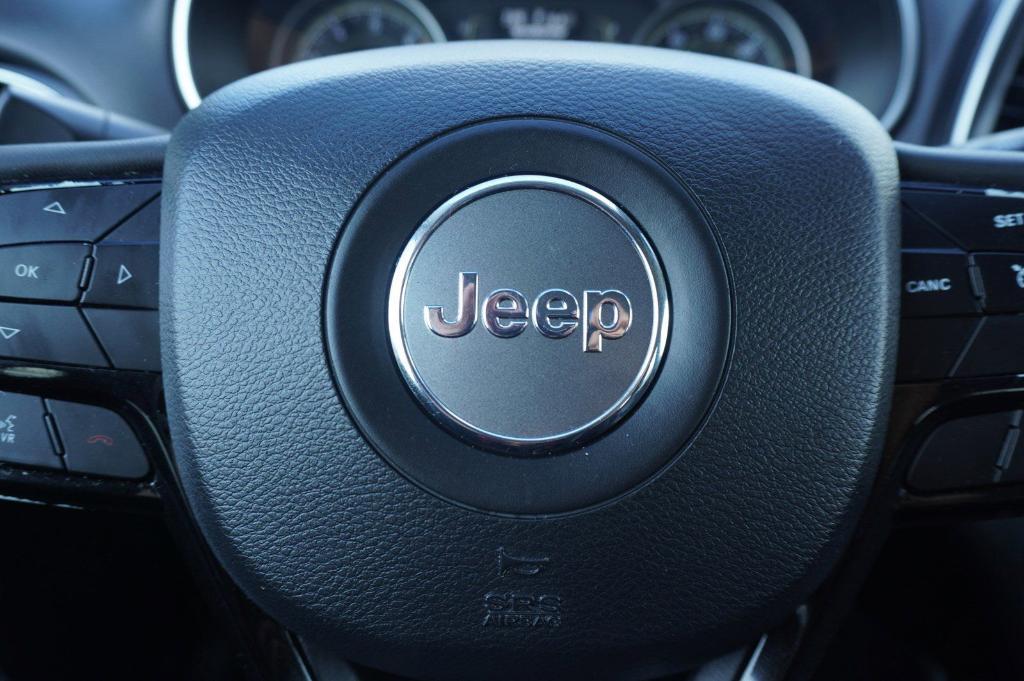 used 2020 Jeep Cherokee car, priced at $16,976