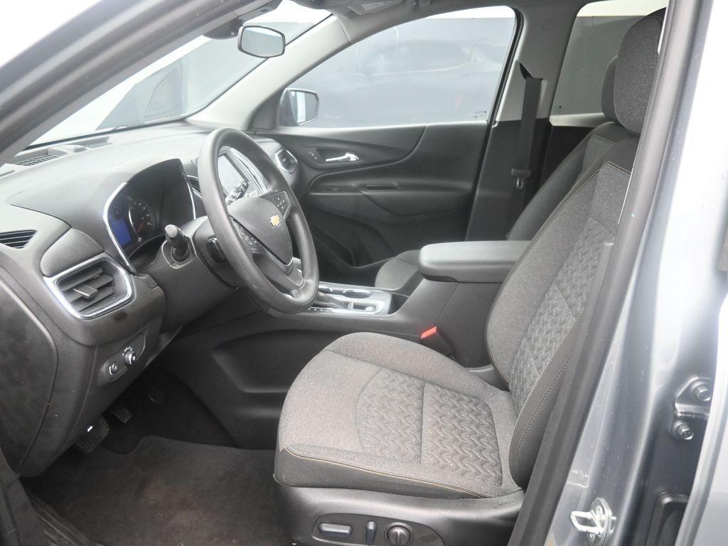 used 2023 Chevrolet Equinox car, priced at $21,569
