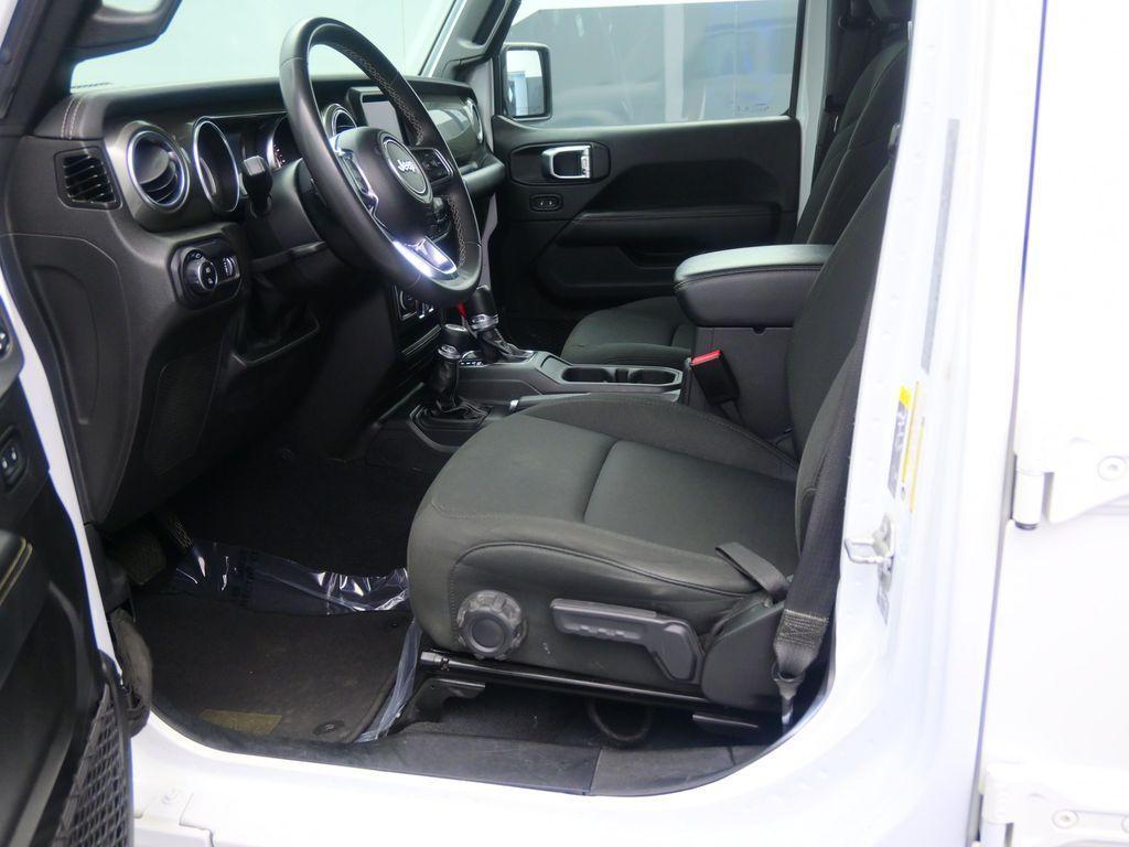 used 2023 Jeep Gladiator car, priced at $27,587