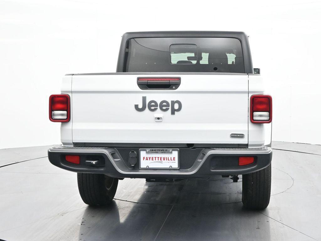used 2023 Jeep Gladiator car, priced at $27,587