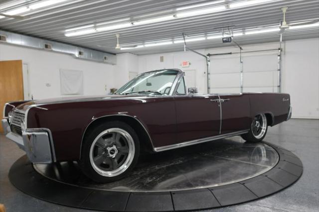 used 1962 Lincoln Continental car, priced at $59,900