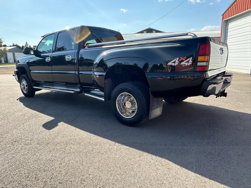 used 2004 Chevrolet Silverado 3500 car, priced at $19,900