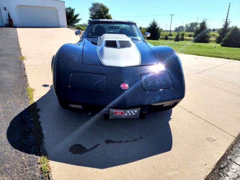 used 1976 Chevrolet Corvette car, priced at $36,900