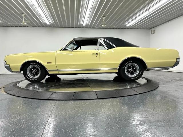 used 1967 Oldsmobile 442 car, priced at $59,900