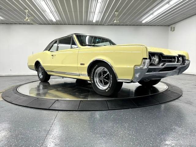 used 1967 Oldsmobile 442 car, priced at $59,900