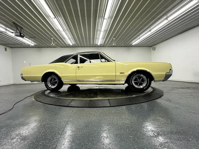 used 1967 Oldsmobile 442 car, priced at $59,900