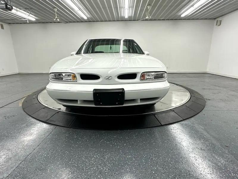 used 1997 Oldsmobile Eighty-Eight car, priced at $8,900