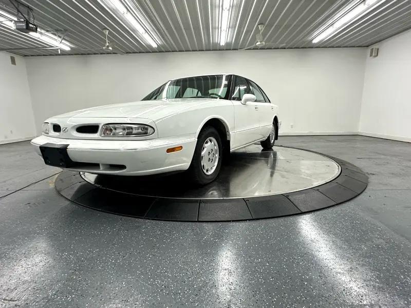 used 1997 Oldsmobile Eighty-Eight car, priced at $8,900