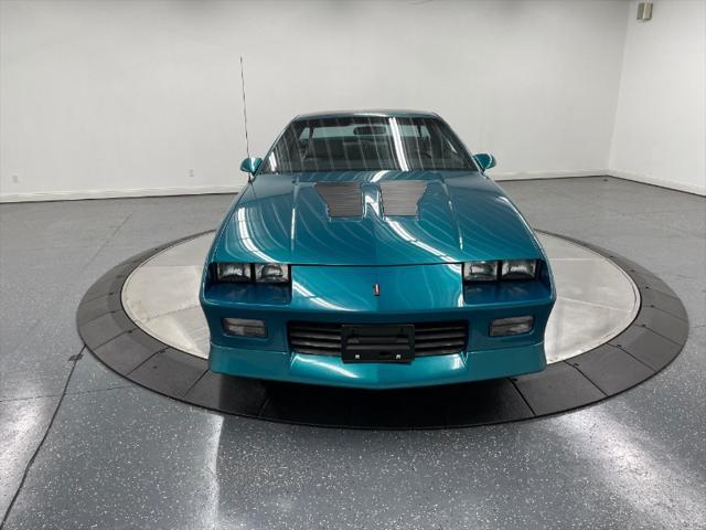 used 1991 Chevrolet Camaro car, priced at $24,900