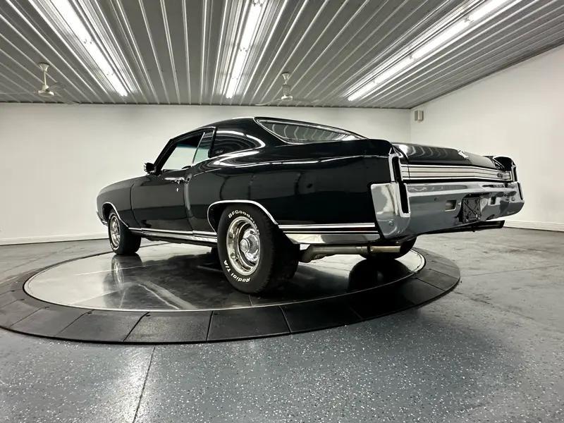 used 1972 Chevrolet Monte Carlo car, priced at $39,900