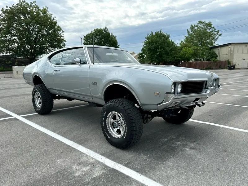 used 1969 Oldsmobile 442 car, priced at $26,900