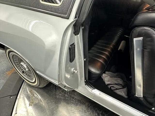 used 1975 Chevrolet Monte Carlo car, priced at $34,900