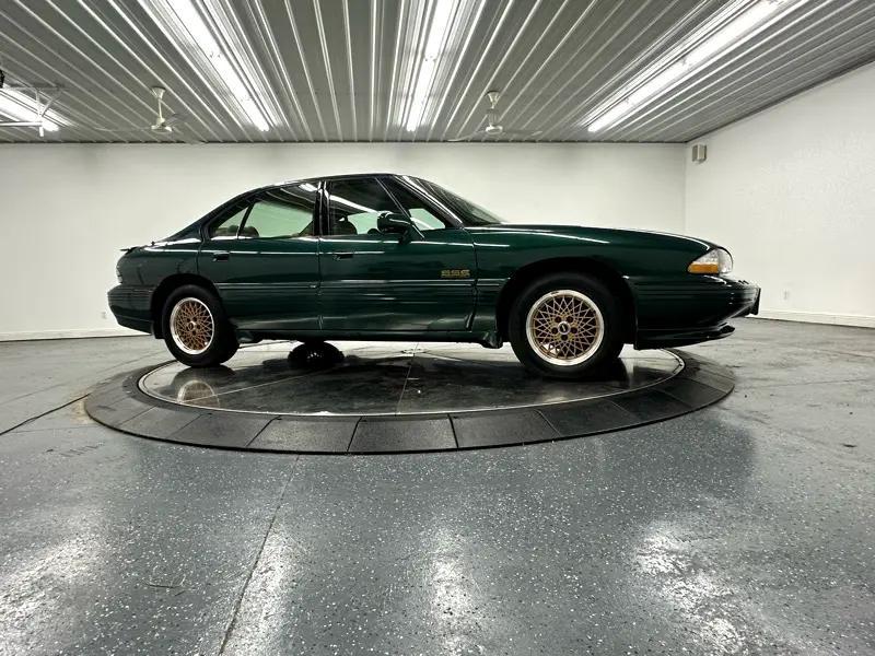 used 1993 Pontiac Bonneville car, priced at $29,900