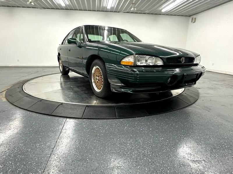 used 1993 Pontiac Bonneville car, priced at $29,900