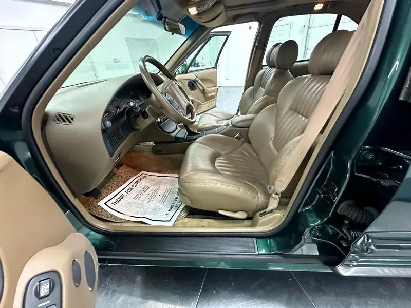 used 1993 Pontiac Bonneville car, priced at $29,900