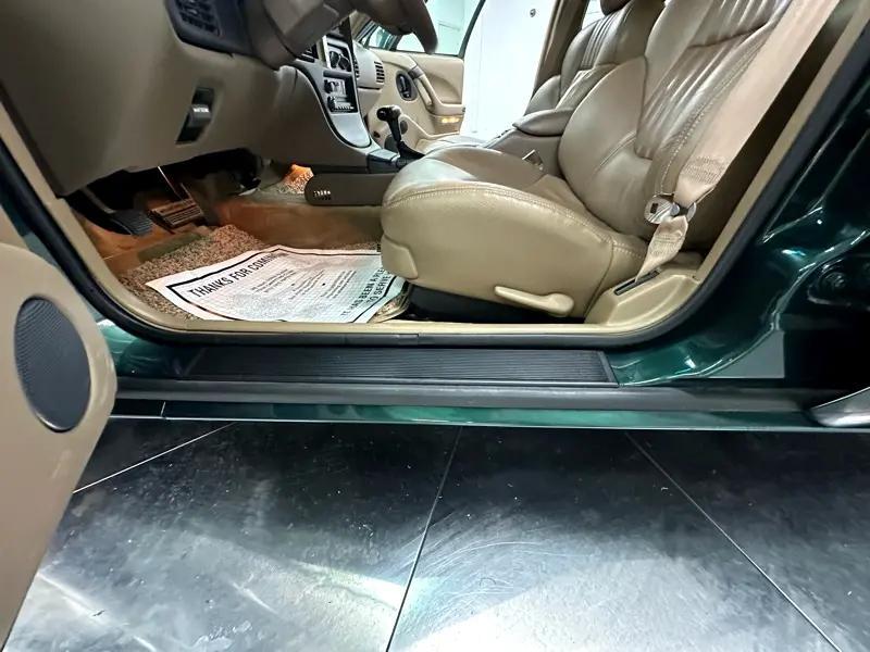 used 1993 Pontiac Bonneville car, priced at $29,900