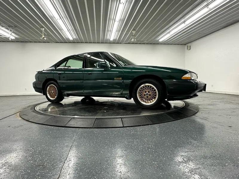 used 1993 Pontiac Bonneville car, priced at $29,900
