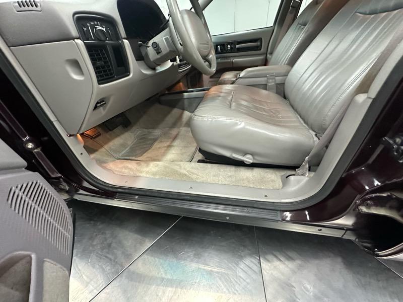 used 1995 Chevrolet Caprice car, priced at $26,900