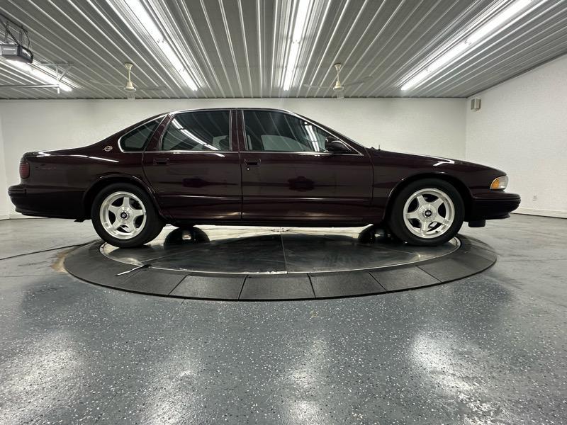 used 1995 Chevrolet Caprice car, priced at $26,900
