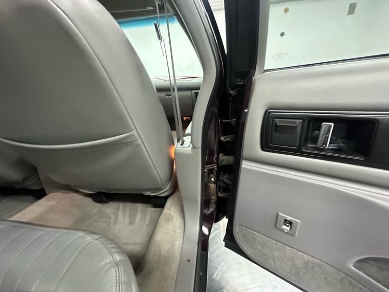 used 1995 Chevrolet Caprice car, priced at $26,900