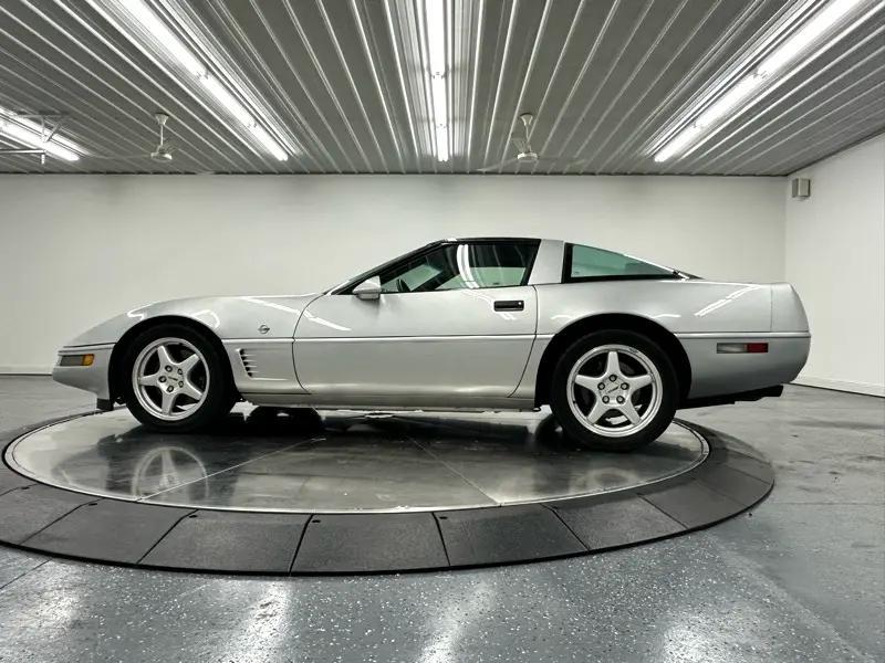 used 1996 Chevrolet Corvette car, priced at $19,900