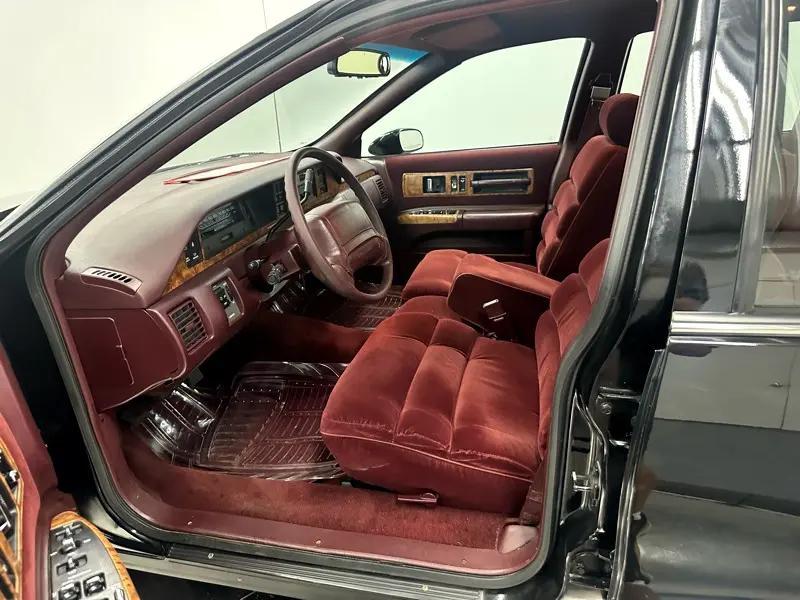 used 1993 Chevrolet Caprice Classic car, priced at $29,900
