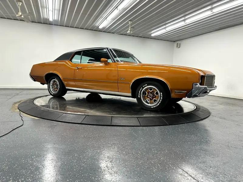 used 1972 Oldsmobile Cutlass Supreme car, priced at $44,900